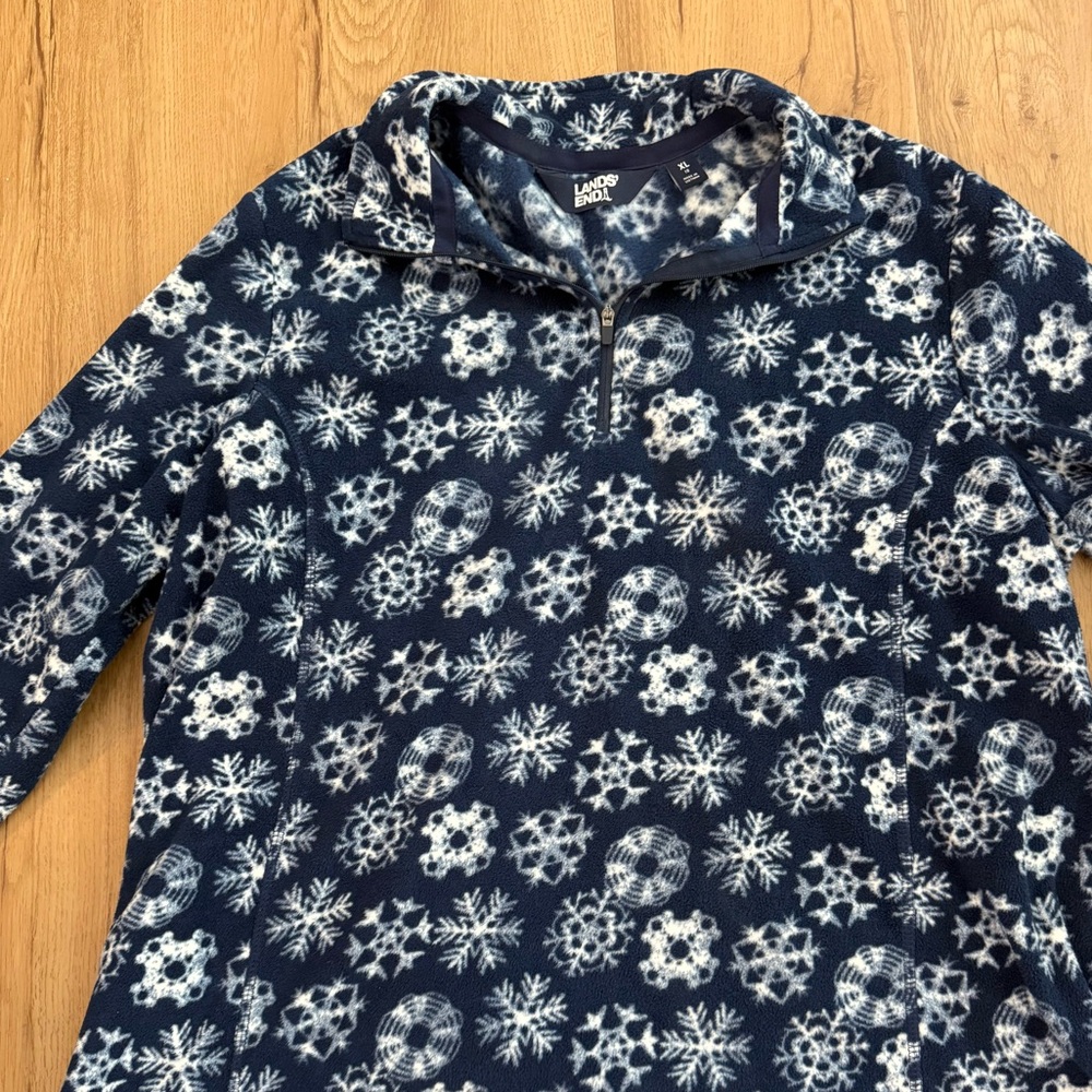 Lands' End Navy Snowflake Fleece Pullover